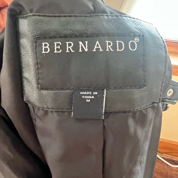 Black Faux Leather Jacket With silver details - Picture 4 of 4